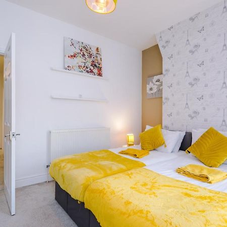 Finchley House Lovely House In Anfield, 2 Minutes Walk From The Stadium, Parking And Wifi Villa Liverpool Kültér fotó