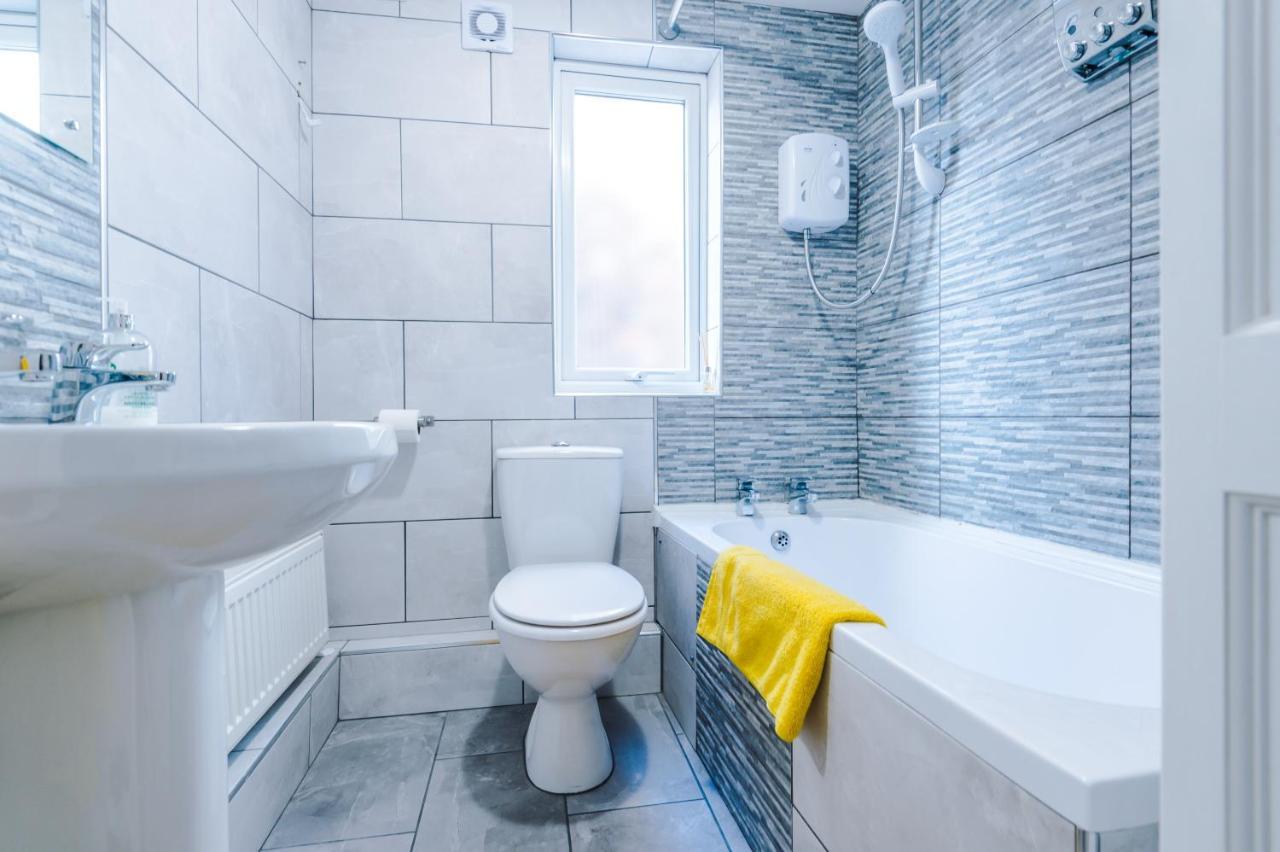 Finchley House Lovely House In Anfield, 2 Minutes Walk From The Stadium, Parking And Wifi Villa Liverpool Kültér fotó